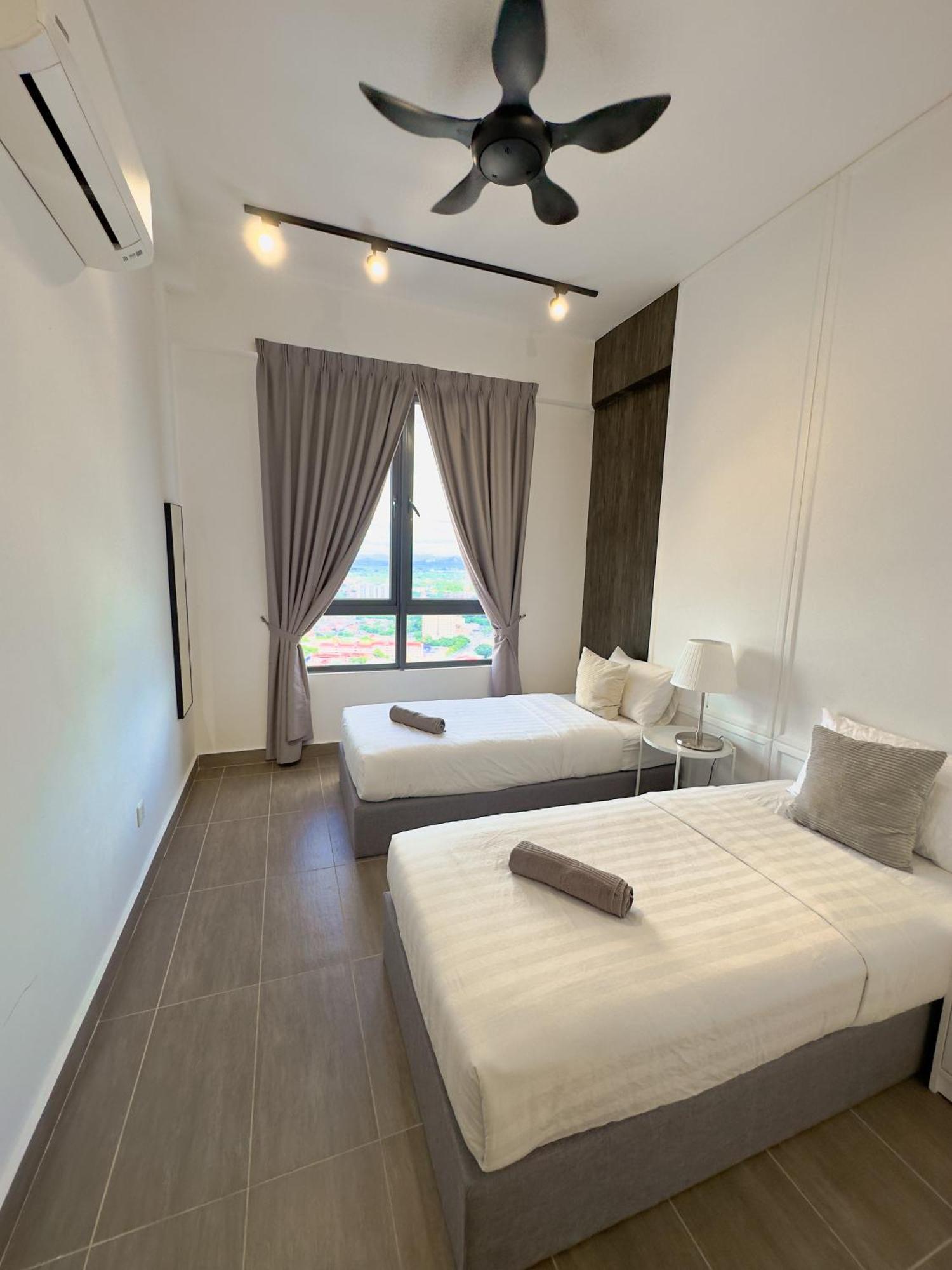 Troika Kota Bharu Penthouse Homestay Exteriör bild